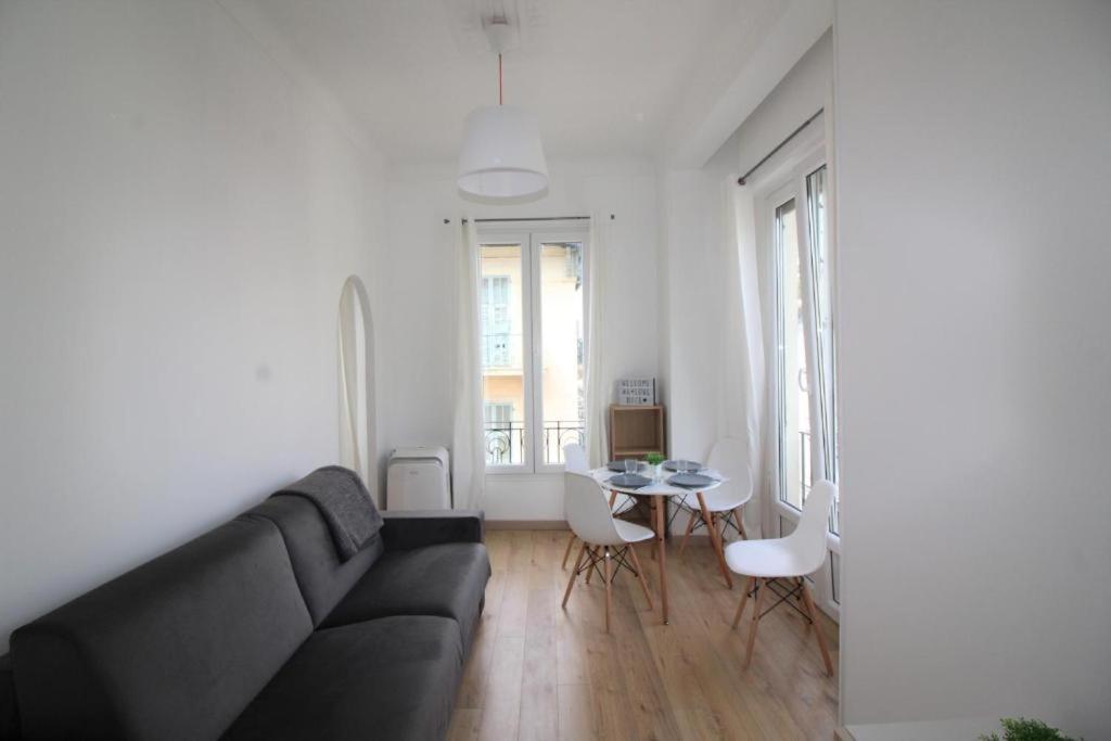 Nice Renting - Notre Dame - Cosy Loft Perfect View On The Roofs Zewnętrze zdjęcie
