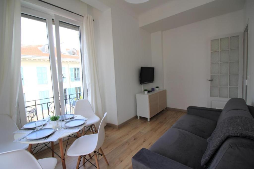 Nice Renting - Notre Dame - Cosy Loft Perfect View On The Roofs Zewnętrze zdjęcie