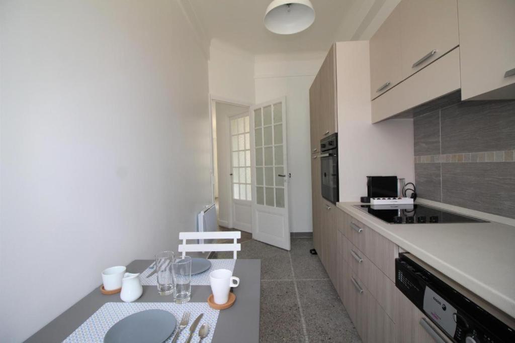 Nice Renting - Notre Dame - Cosy Loft Perfect View On The Roofs Zewnętrze zdjęcie