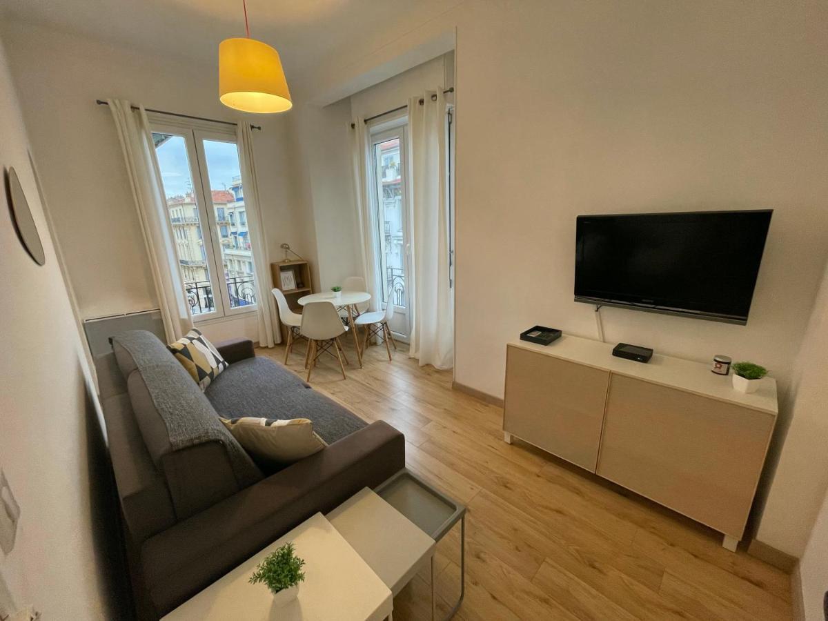 Nice Renting - Notre Dame - Cosy Loft Perfect View On The Roofs Zewnętrze zdjęcie